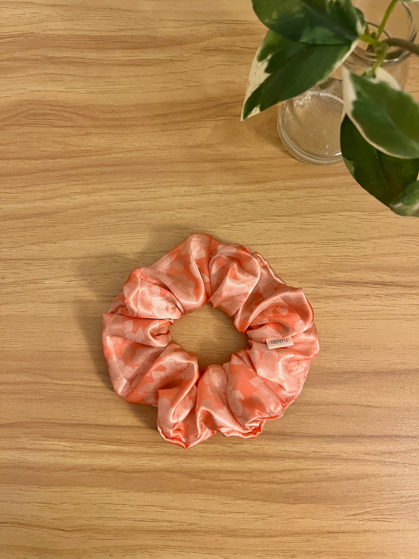 Scrunchie (made to order)