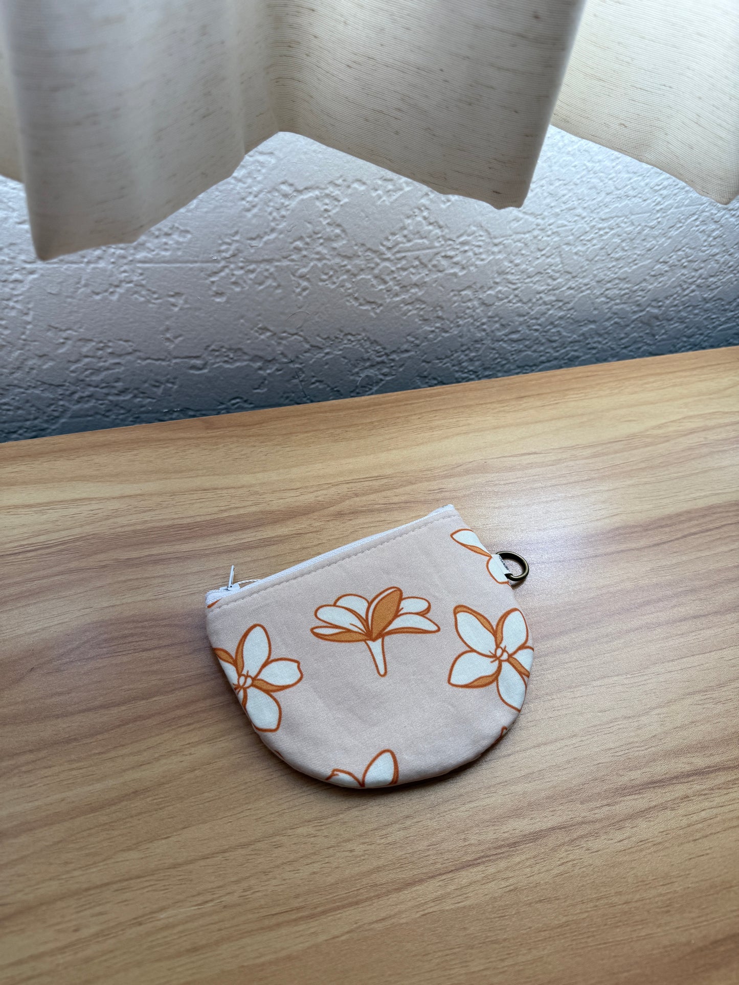 Luna Pouch