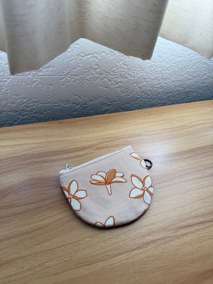 Luna Pouch