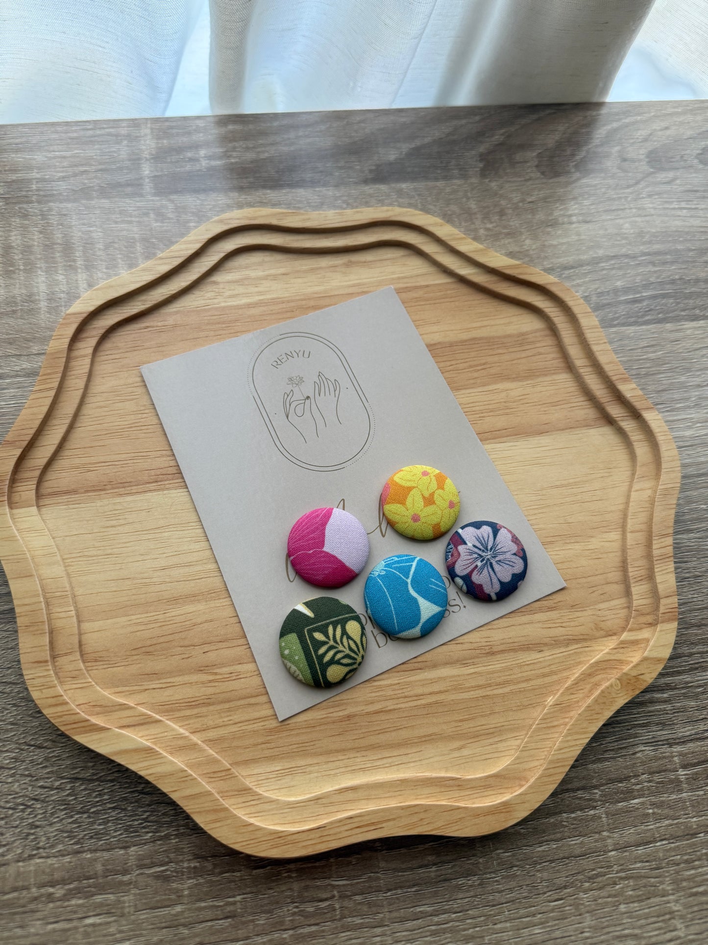 Magnet sets
