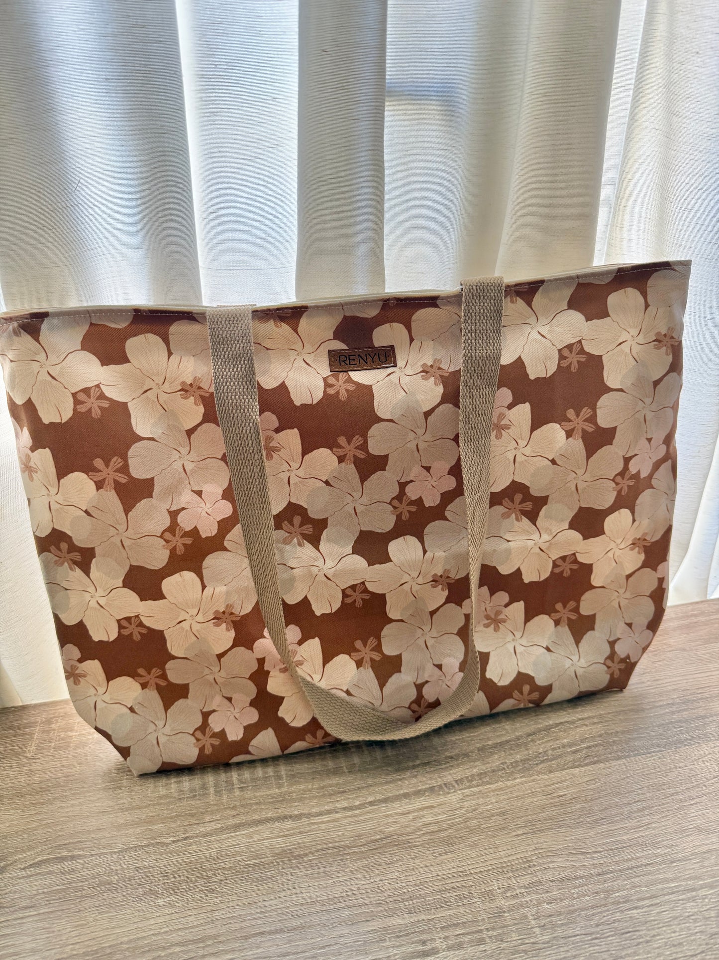 Basic Tote