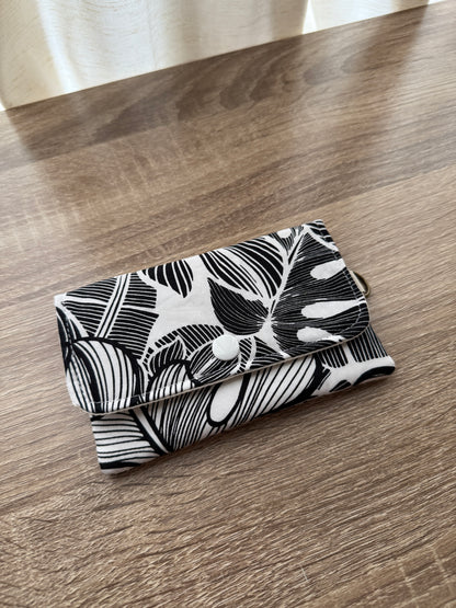 Snap Pouch