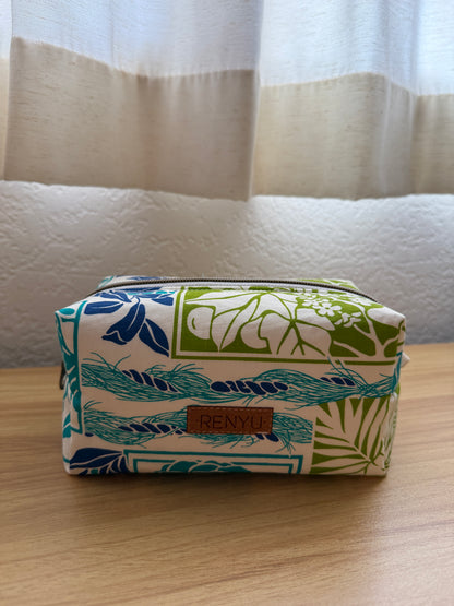 Boxy Pouch (Med)