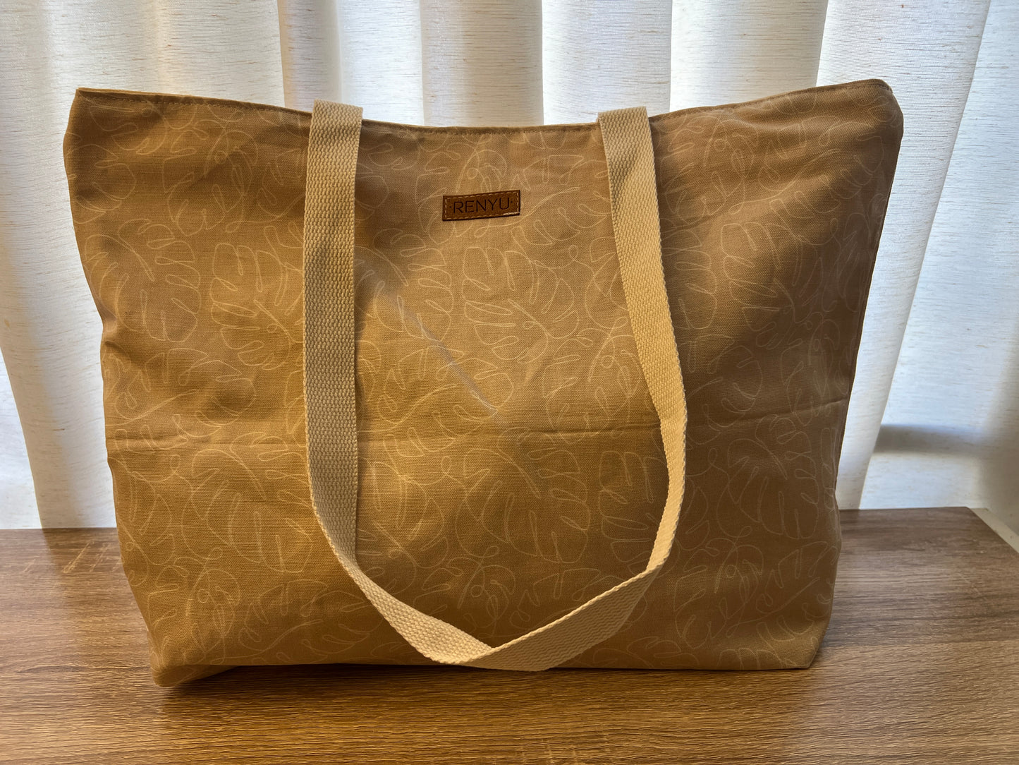 Basic Tote