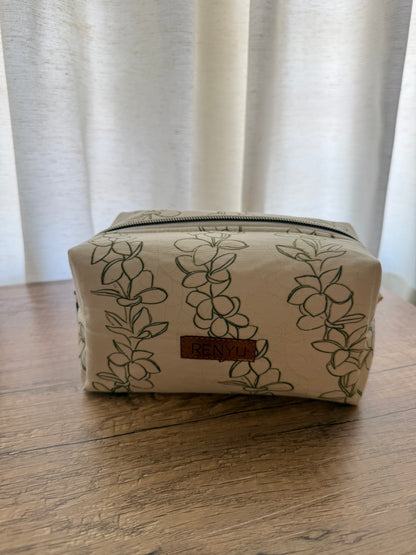 Boxy Pouch (Med)